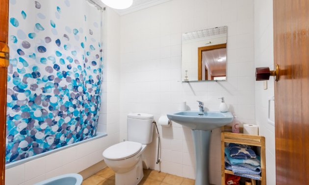 Resale - Apartment / flat -
Torrevieja - Playa de los Naufragos