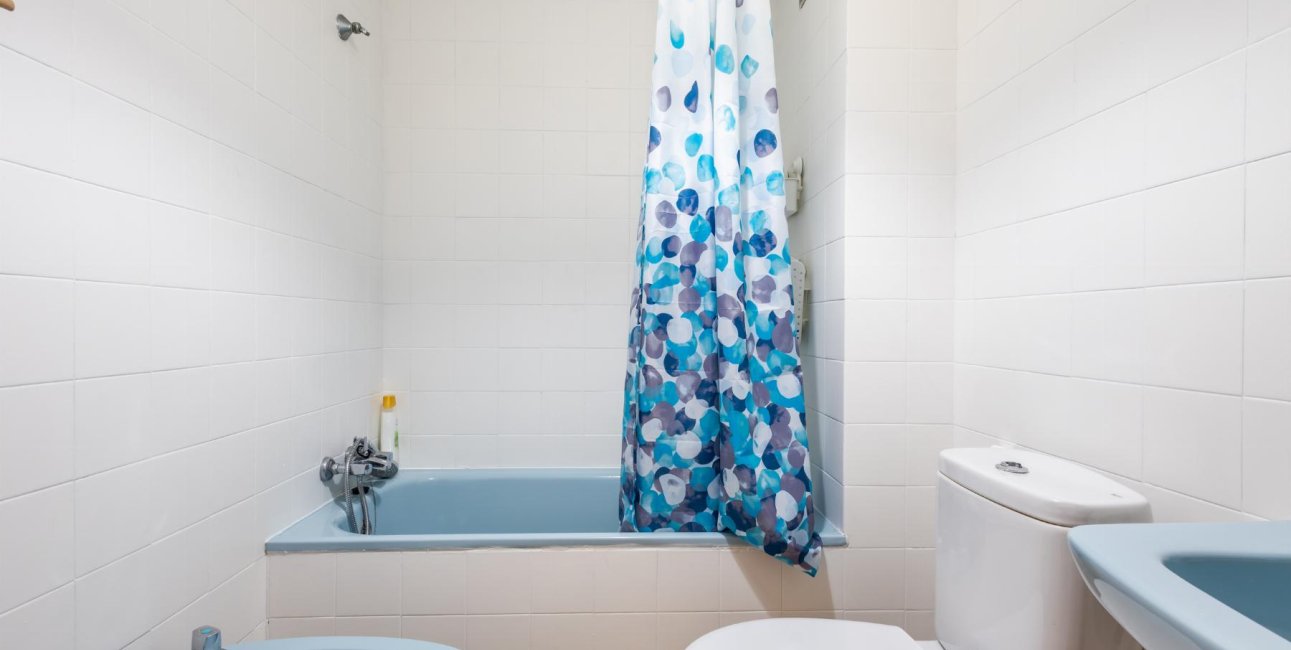 Resale - Apartment / flat -
Torrevieja - Playa de los Naufragos