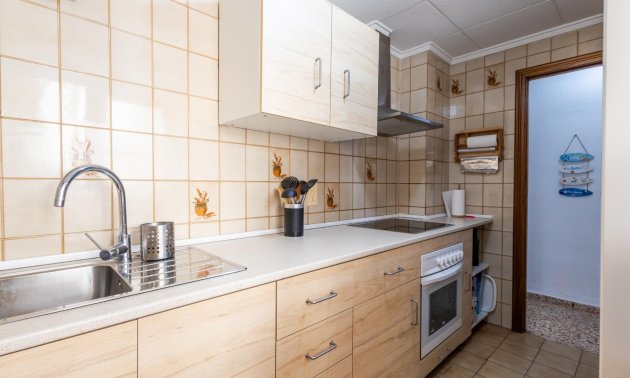 Resale - Apartment / flat -
Torrevieja - Playa de los Naufragos