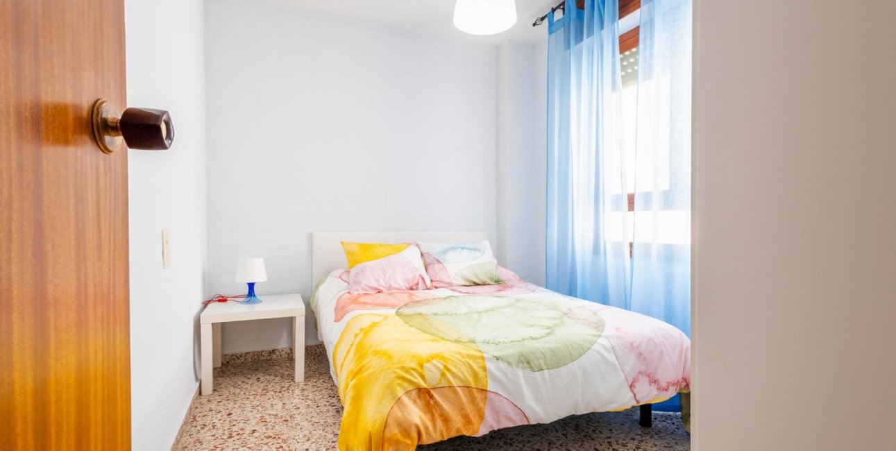 Resale - Apartment / flat -
Torrevieja - Playa de los Naufragos
