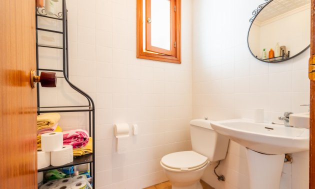 Resale - Apartment / flat -
Torrevieja - Playa de los Naufragos