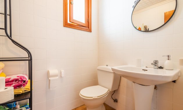 Resale - Apartment / flat -
Torrevieja - Playa de los Naufragos