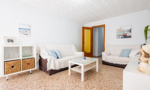 Resale - Apartment / flat -
Torrevieja - Playa de los Naufragos