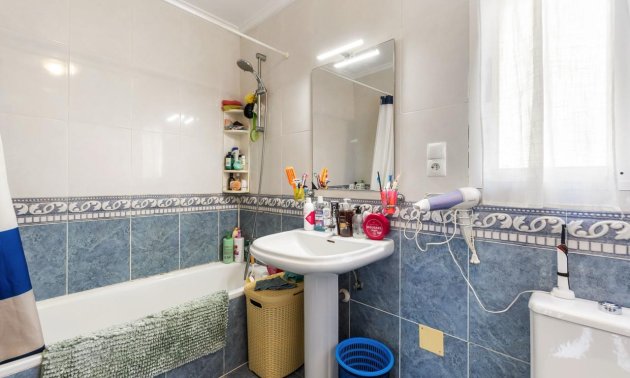 Resale - Villa -
Orihuela Costa - Las Filipinas