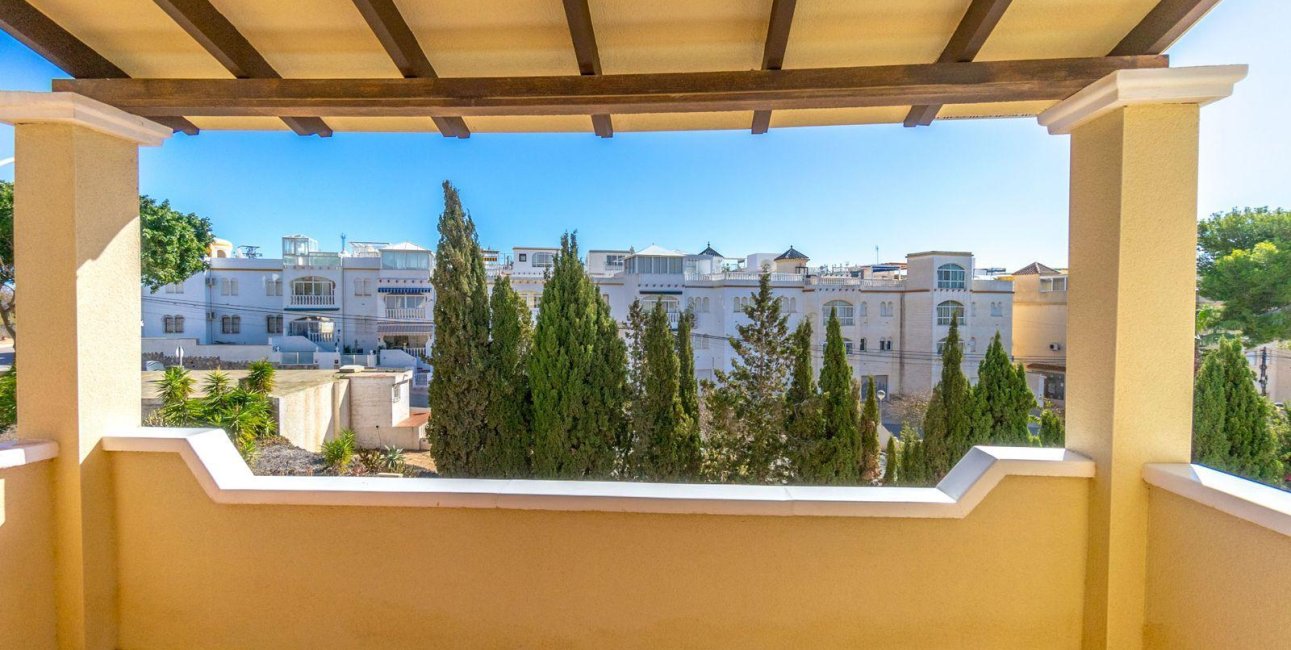 Resale - Villa -
Orihuela Costa - Las Filipinas