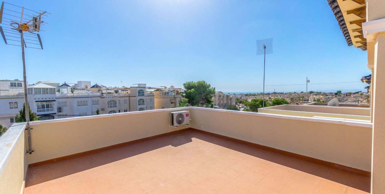 Resale - Villa -
Orihuela Costa - Las Filipinas