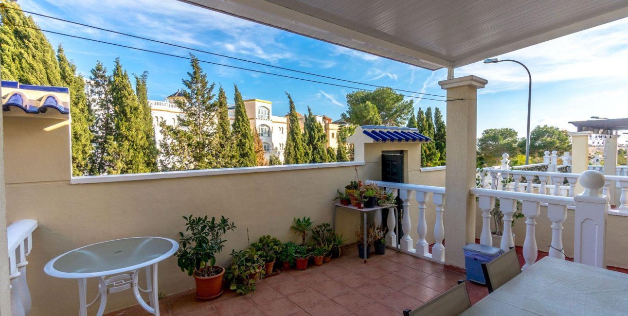 Resale - Villa -
Orihuela Costa - Las Filipinas