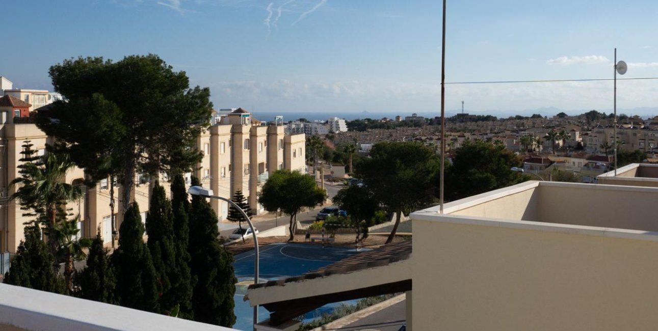 Resale - Villa -
Orihuela Costa - Las Filipinas