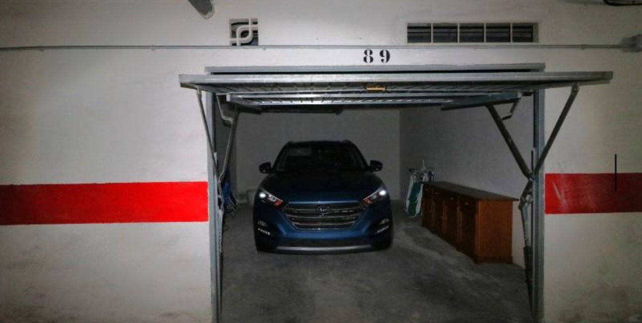 Reventa - Garaje -
Torrevieja - Acequion