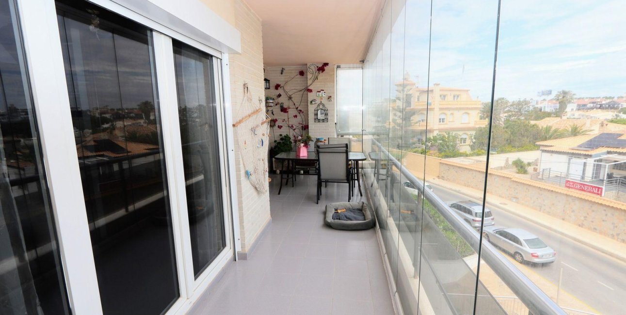 Rynek wtórny - Mieszkanie  -
Torrevieja - Playa Flamenca