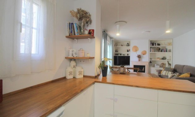 Resale - Apartment / flat -
Torrevieja - La Veleta