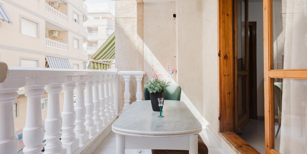 Resale - Apartment / flat -
Torrevieja - Acequion