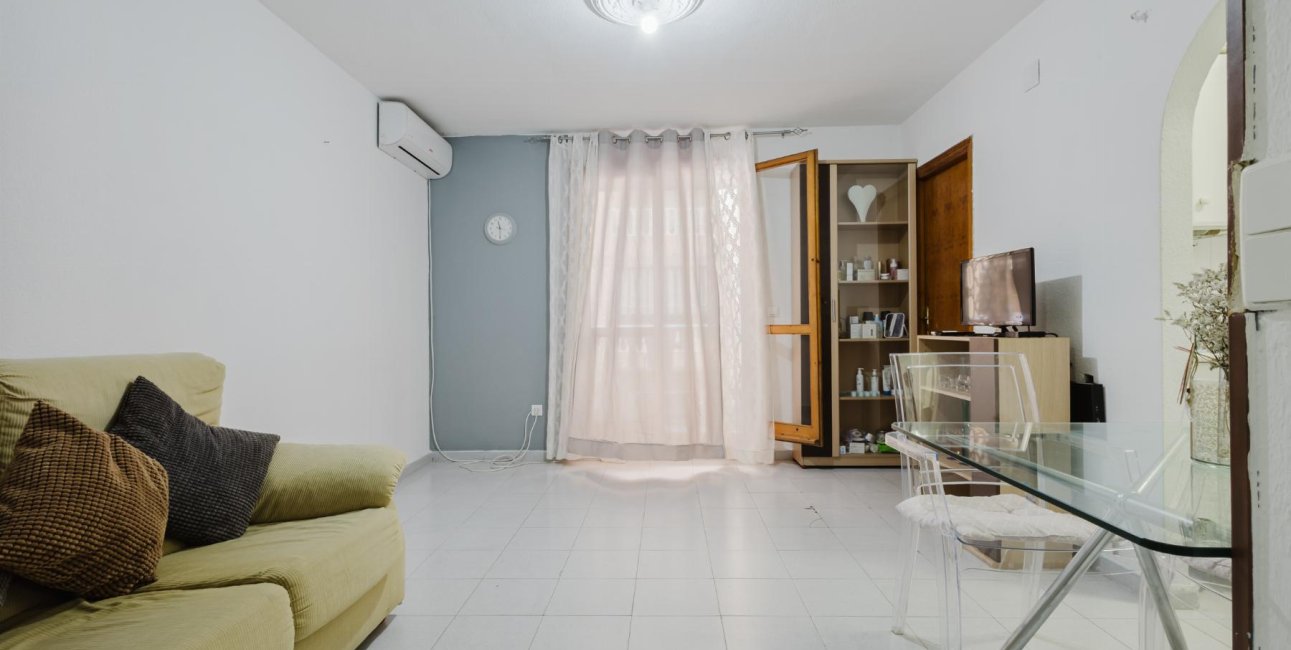 Resale - Apartment / flat -
Torrevieja - Acequion