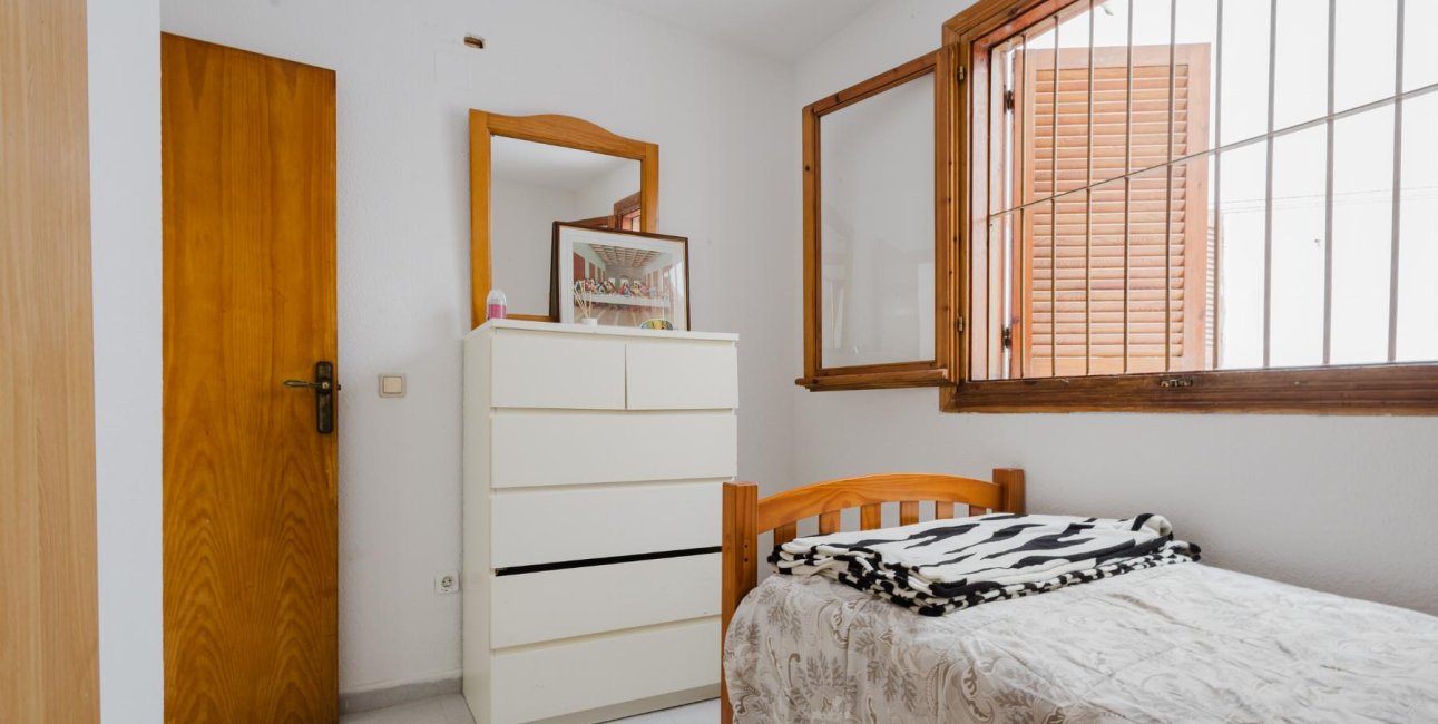 Resale - Apartment / flat -
Torrevieja - Acequion