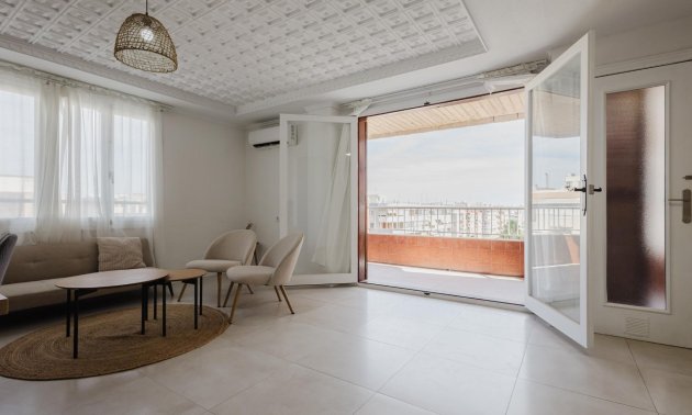 Resale - Apartment / flat -
Torrevieja - Acequion