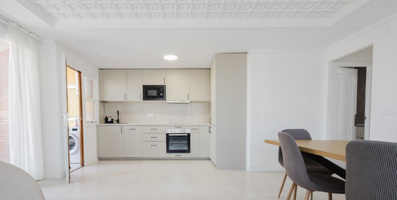 Resale - Apartment / flat -
Torrevieja - Acequion