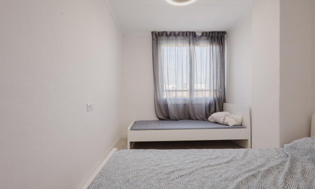 Resale - Apartment / flat -
Torrevieja - Acequion