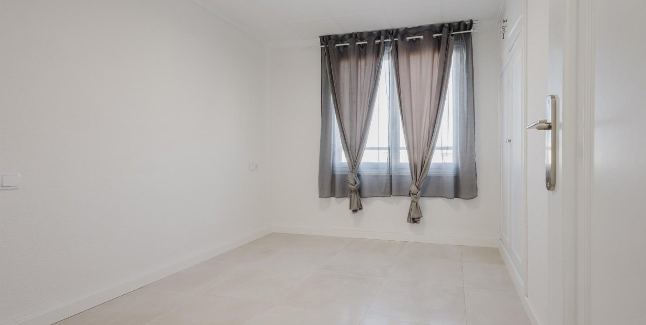 Resale - Apartment / flat -
Torrevieja - Acequion