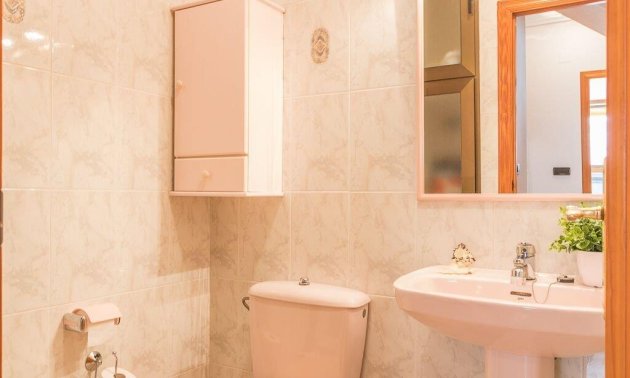 Resale - Villa -
Orihuela Costa - La Zenia- Orihuela costa