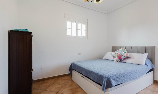 Reventa - Villa -
Algorfa - LO CRISPIN