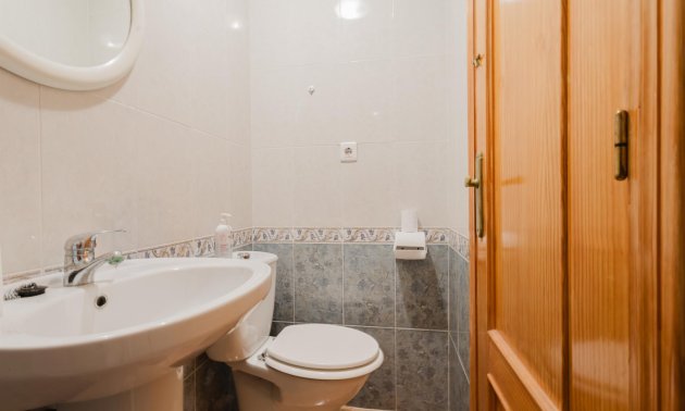 Reventa - Apartamento / piso -
Torrevieja - Parque de las Naciones