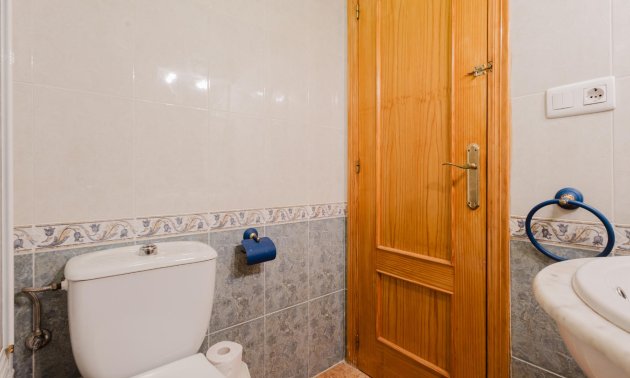 Reventa - Apartamento / piso -
Torrevieja - Parque de las Naciones