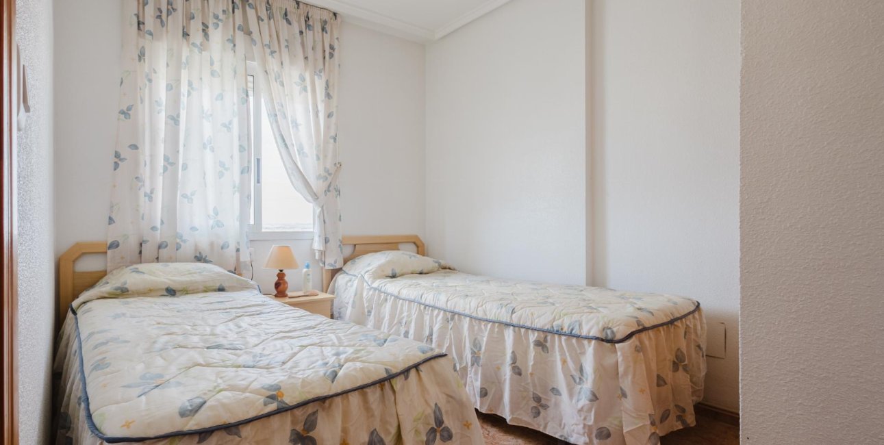 Reventa - Apartamento / piso -
Torrevieja - Parque de las Naciones