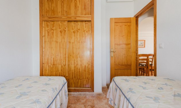Reventa - Apartamento / piso -
Torrevieja - Parque de las Naciones