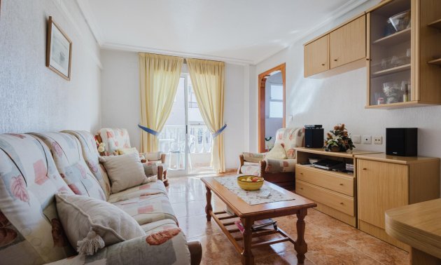 Reventa - Apartamento / piso -
Torrevieja - Parque de las Naciones