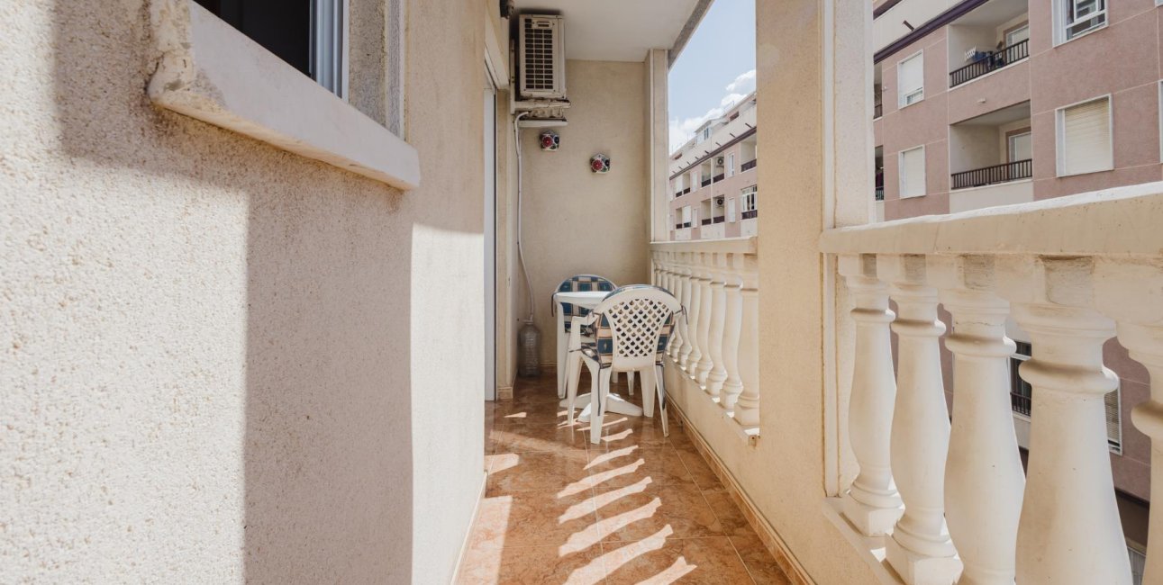 Reventa - Apartamento / piso -
Torrevieja - Parque de las Naciones