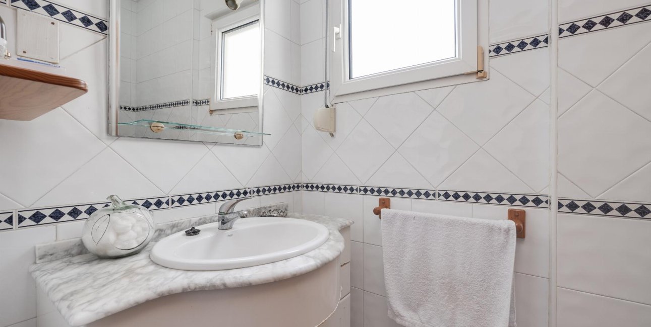 Reventa - Apartamento / piso -
Torrevieja - Parque de las Naciones