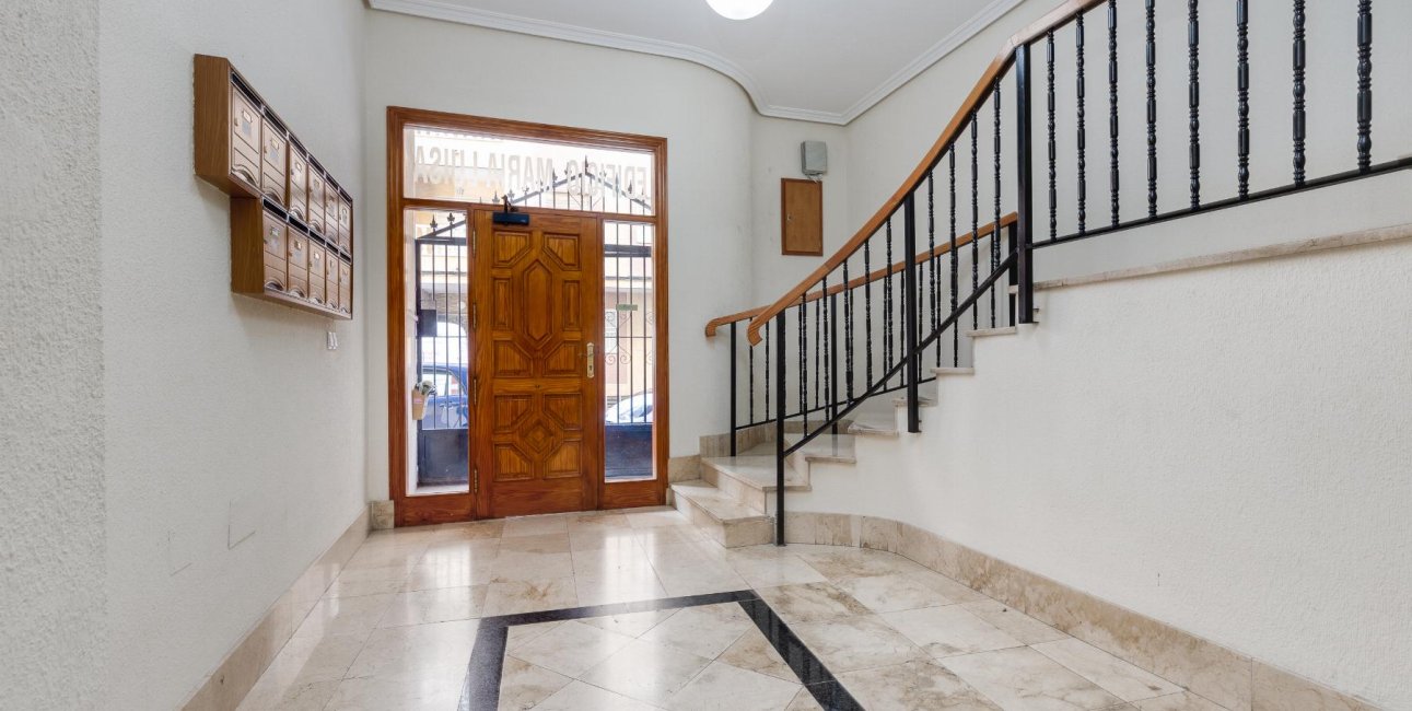 Reventa - Apartamento / piso -
Torrevieja - Parque de las Naciones