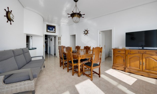 Reventa - Apartamento / piso -
Torrevieja - Acequion