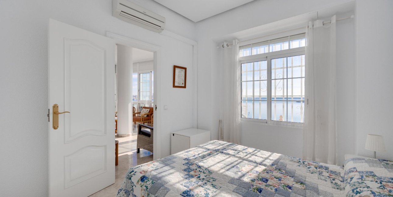 Reventa - Apartamento / piso -
Torrevieja - Acequion