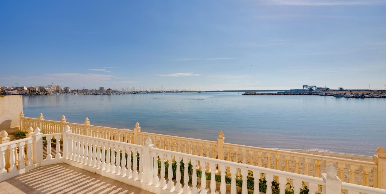 Reventa - Apartamento / piso -
Torrevieja - Acequion