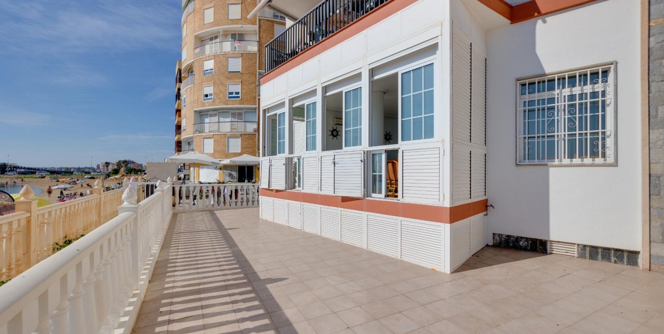 Reventa - Apartamento / piso -
Torrevieja - Acequion