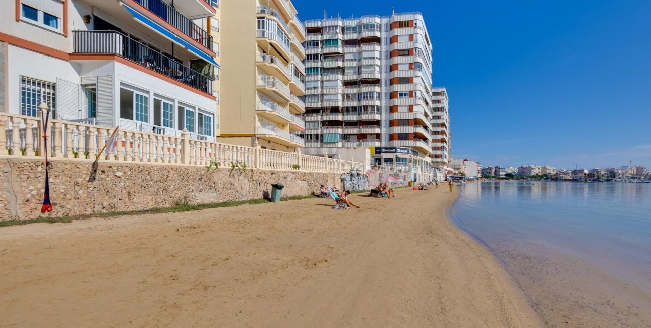 Reventa - Apartamento / piso -
Torrevieja - Acequion