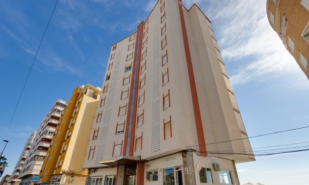 Reventa - Apartamento / piso -
Torrevieja - Acequion