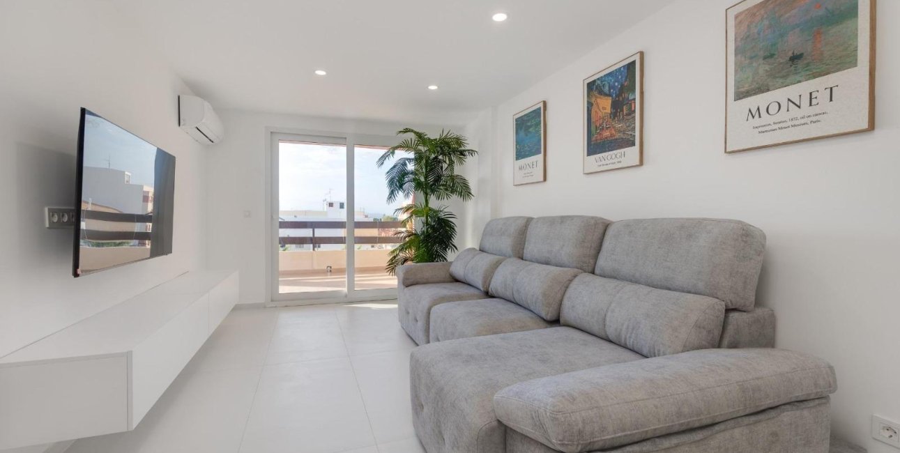 Reventa - Apartamento / piso -
Torrevieja - Playa de los Naufragos