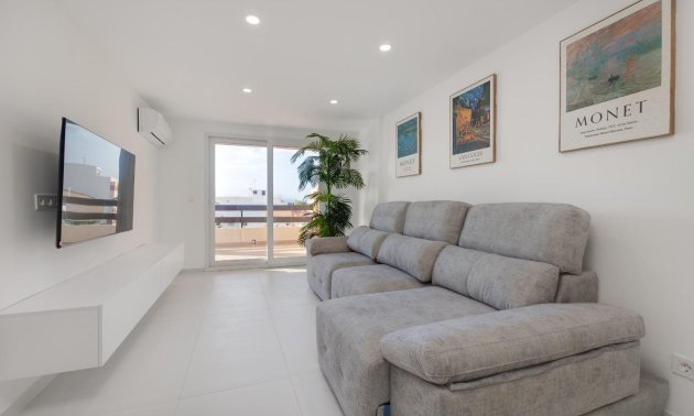 Reventa - Apartamento / piso -
Torrevieja - Playa de los Naufragos