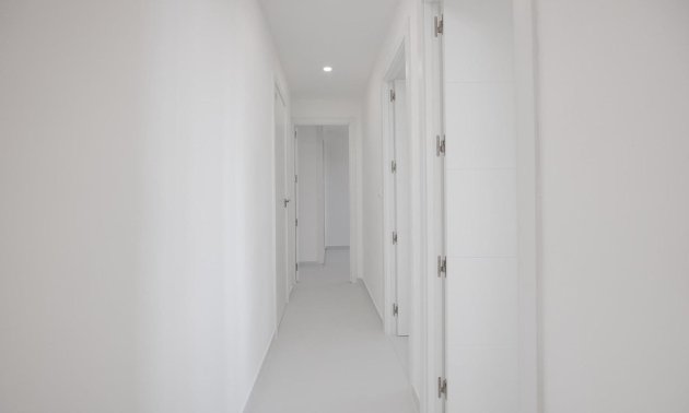 Reventa - Apartamento / piso -
Torrevieja - Playa de los Naufragos