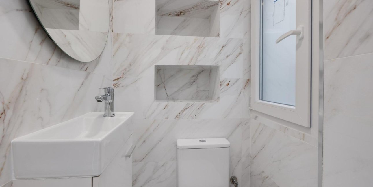 Reventa - Apartamento / piso -
Torrevieja - Playa de los Naufragos