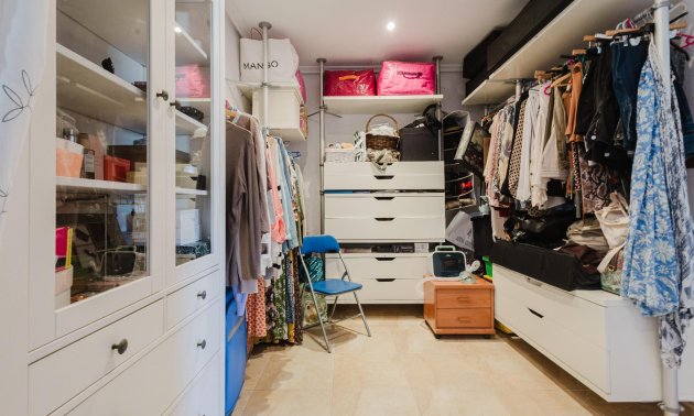 Resale - Villa -
Torrevieja - Torretas  - La Siesta - El Limonar