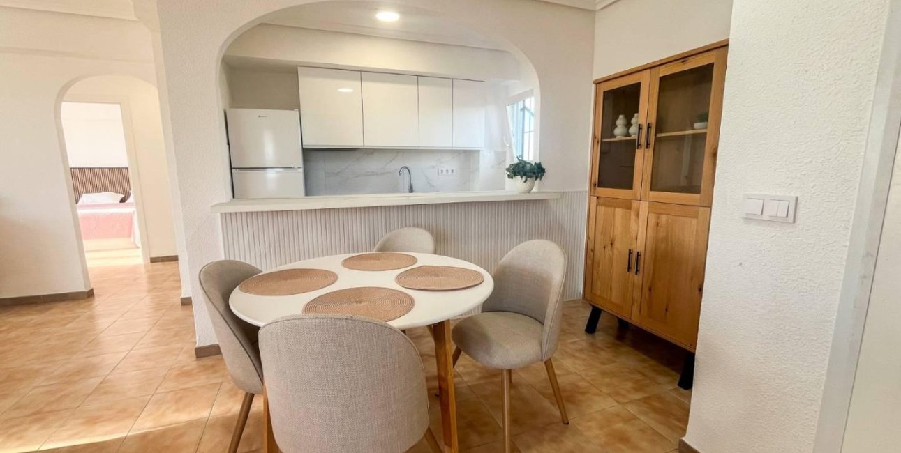 Reventa - Apartamento / piso -
Torrevieja - Punta prima