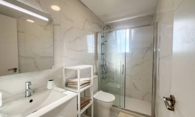 Reventa - Apartamento / piso -
Torrevieja - Punta prima