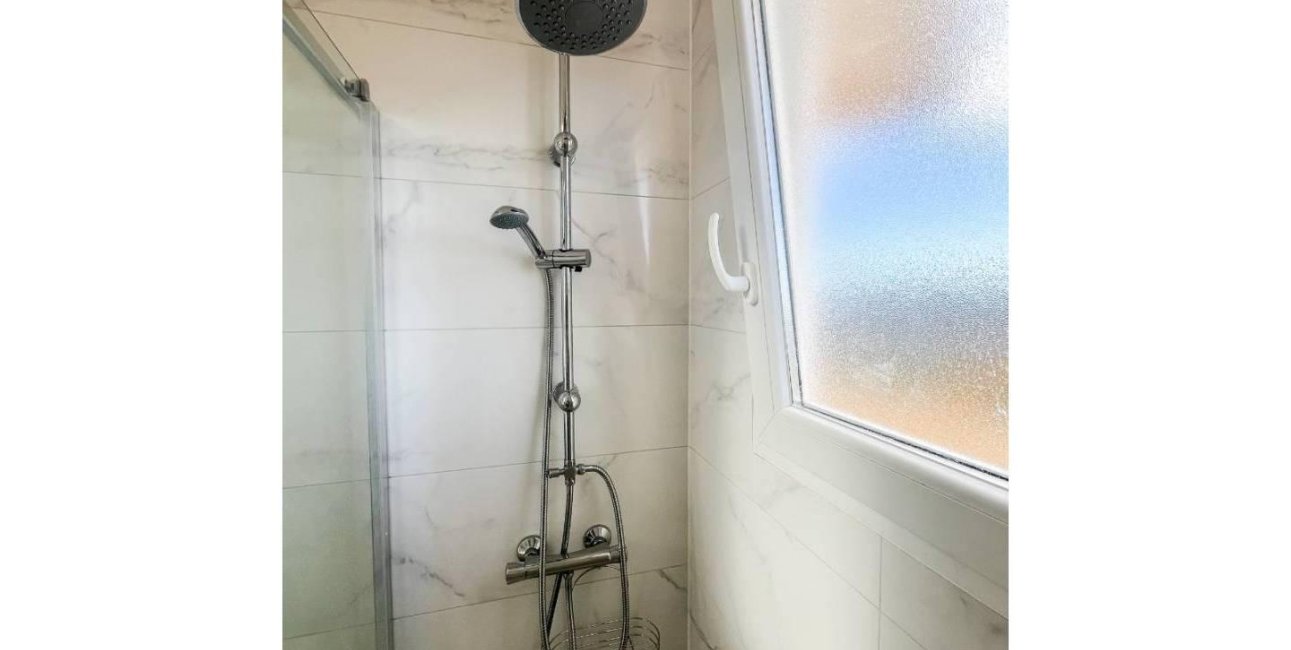 Reventa - Apartamento / piso -
Torrevieja - Punta prima