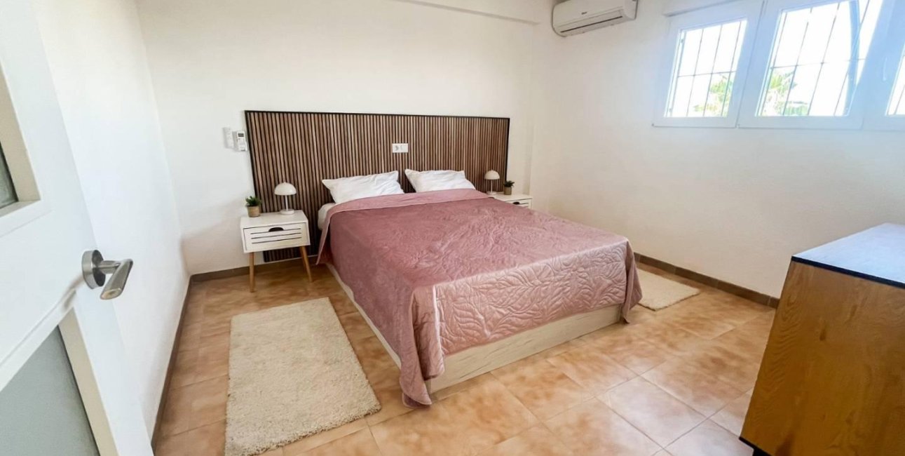 Reventa - Apartamento / piso -
Torrevieja - Punta prima