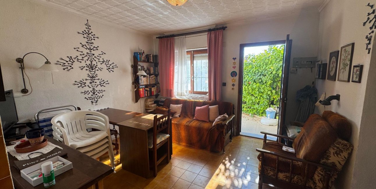 Resale - Bungalow -
Torrevieja - Torretas  - La Siesta - El Limonar