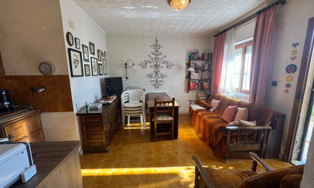 Resale - Bungalow -
Torrevieja - Torretas  - La Siesta - El Limonar
