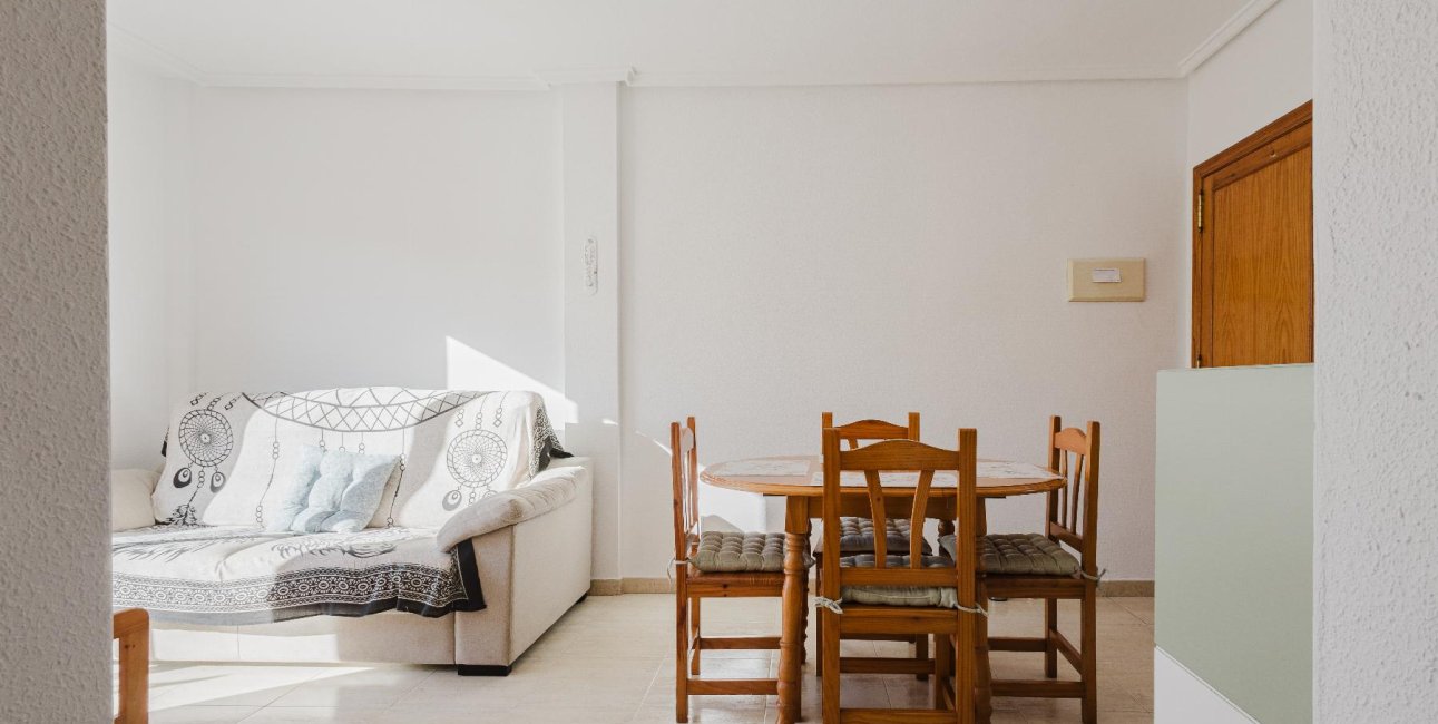 Resale - Bungalow -
Torrevieja - Parque de las Naciones